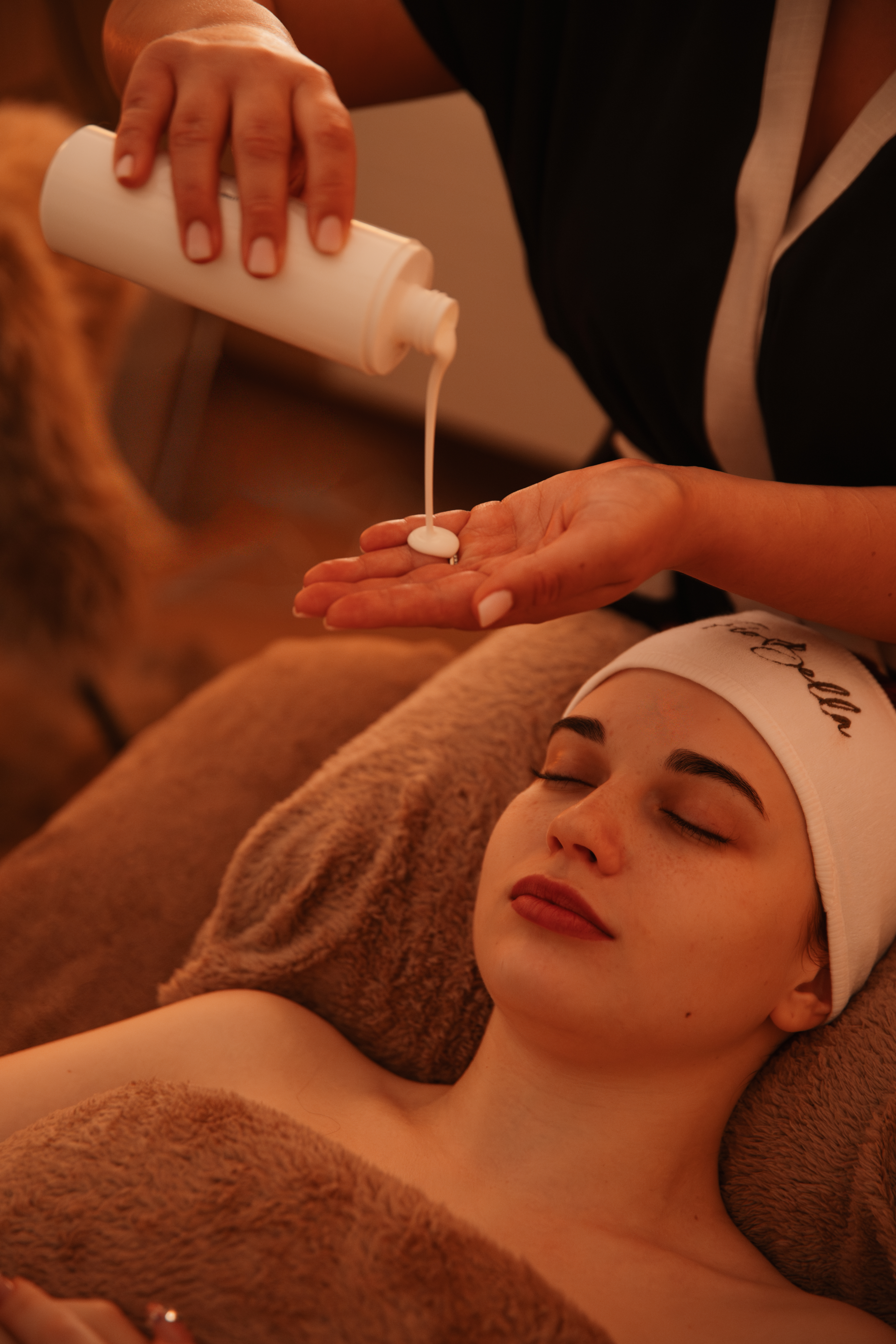Jojoba Care verzorging tijdens een Fiobella facial